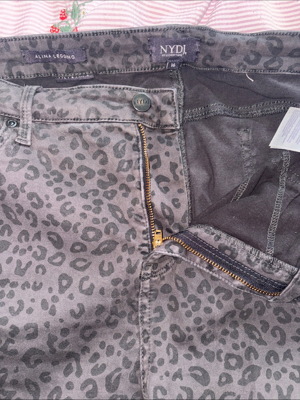 NYDJ Leopard Print